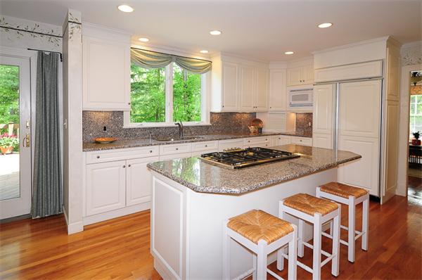 103 Maple Street Sherborn, MA 01770 - Photo 3 of 22 Gallery Image 3