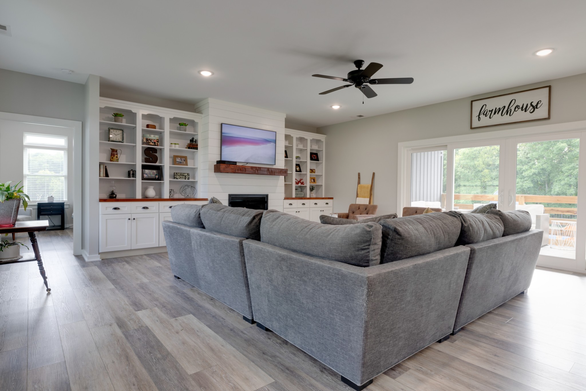 849 Franklin Road Charlotte, TN 37036 - Photo 19 of 50 Gallery Image 19