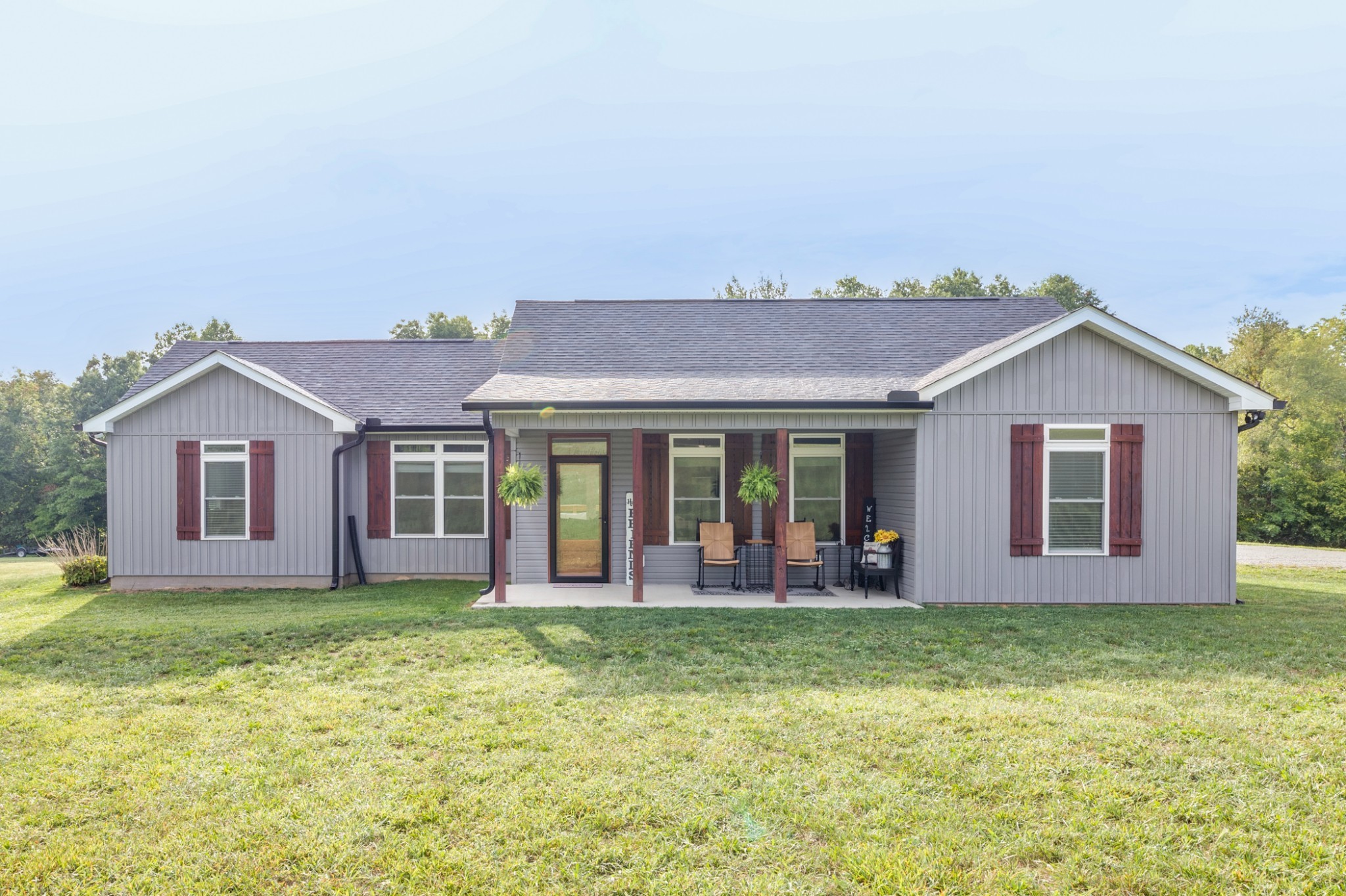 849 Franklin Road Charlotte, TN 37036 - Photo 2 of 50 Gallery Image 2