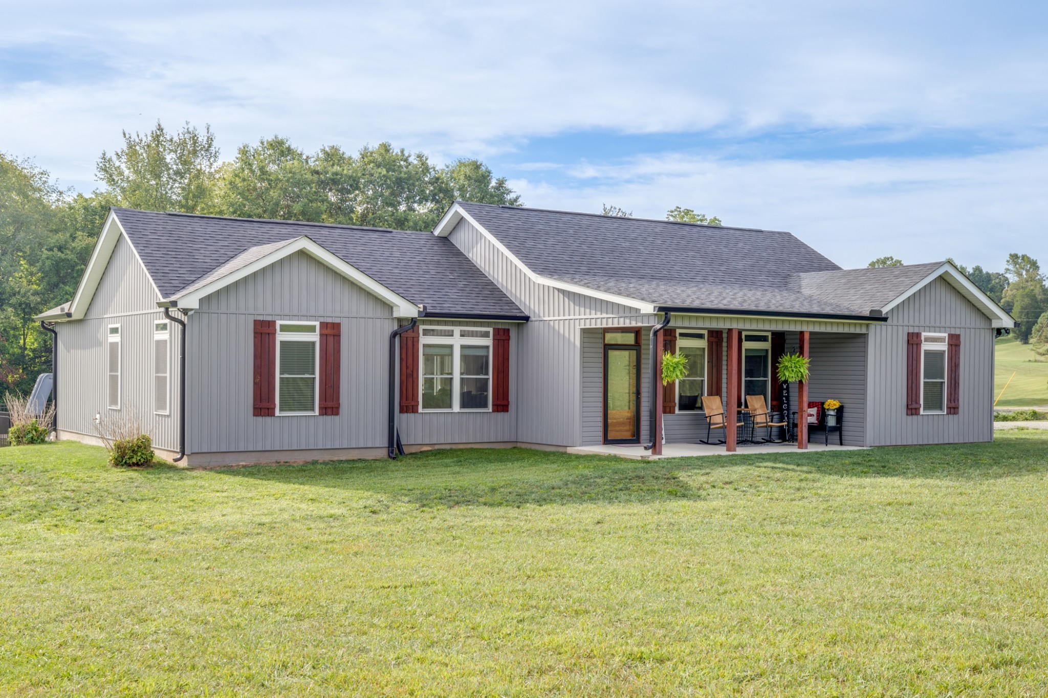 849 Franklin Road Charlotte, TN 37036 - Photo 3 of 50 Gallery Image 3