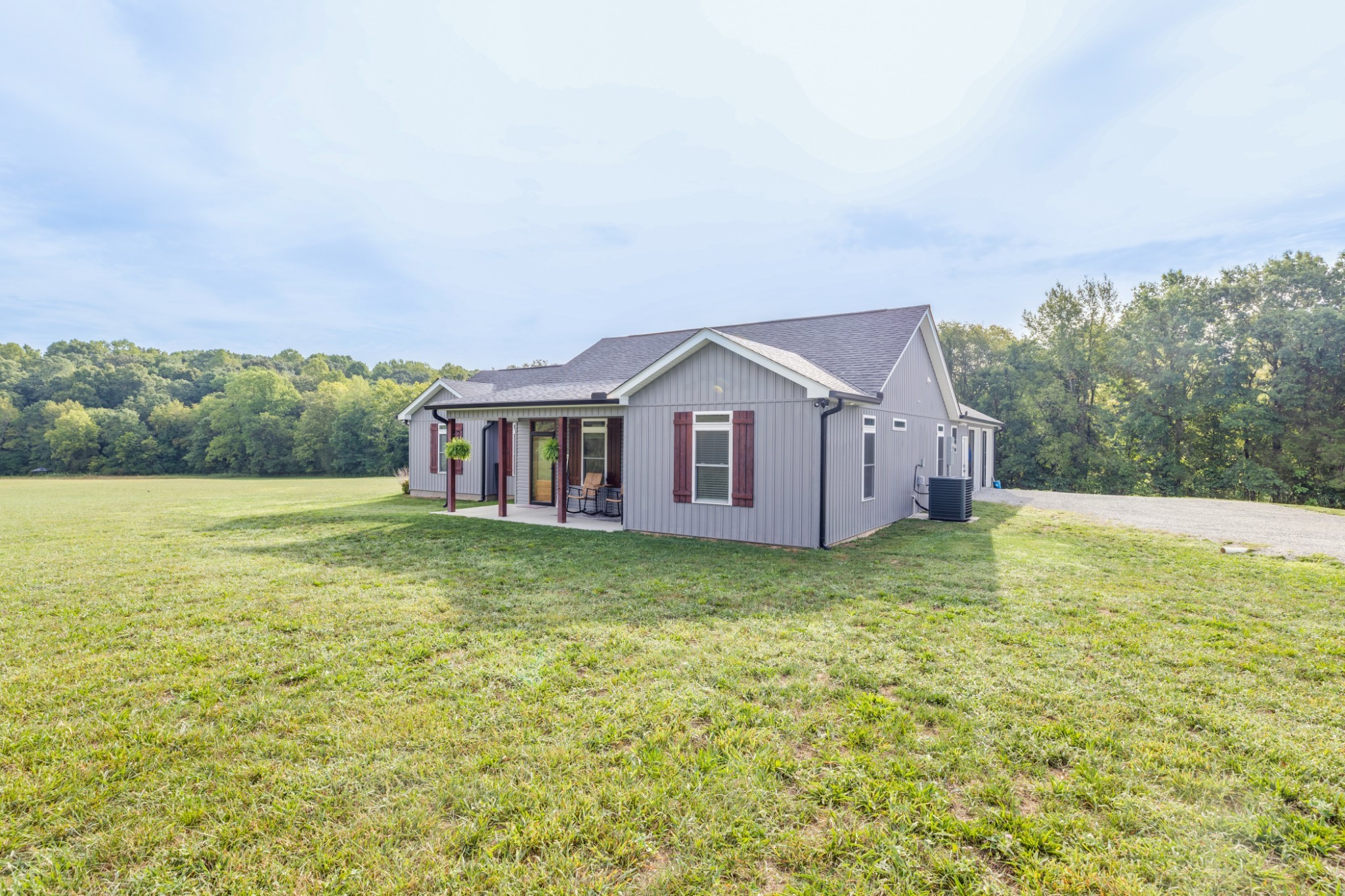 849 Franklin Road Charlotte, TN 37036 - Photo 5 of 50 Gallery Image 5