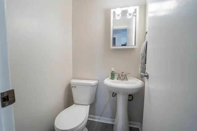 $139,900 | 1422 West 2nd Avenue, Oshkosh, WI 54902