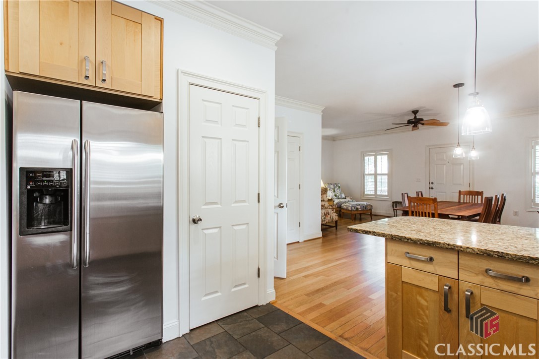 136 Herman Street, Unit A Athens, GA 30601 - Photo 12 of 50 Gallery Image 12