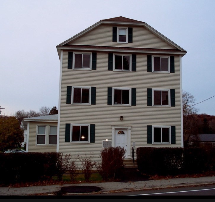 30 Main Street, Unit 2 Grafton, MA 01560 - Photo 1 of 17