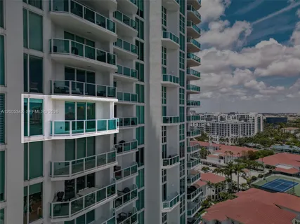 $2,095,000 | 3301 Northeast 183rd Street, Unit 1604, Aventura, FL 33160
