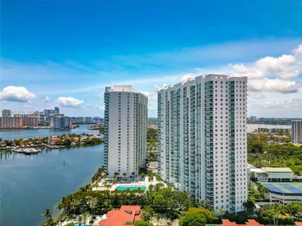 $2,095,000 | 3301 Northeast 183rd Street, Unit 1604, Aventura, FL 33160