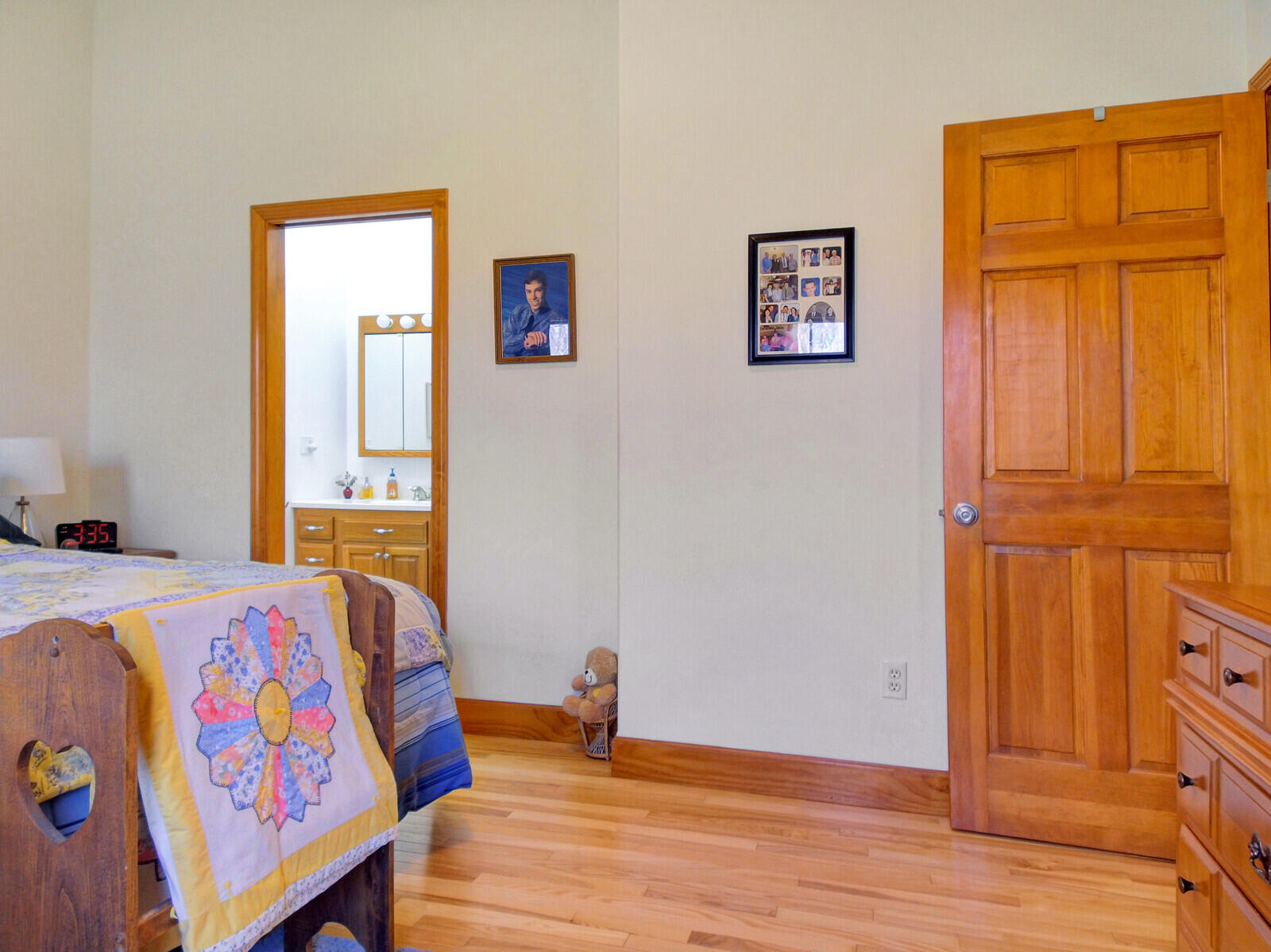 1117 Bellsqueeze Road Clinton, ME 04927 - Photo 21 of 54 37_Int_31_DxO_mls