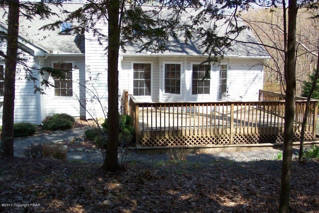 281 Frailey Road Stroudsburg, PA 18360 - Photo 6 of 44 a front view of a house with a yard