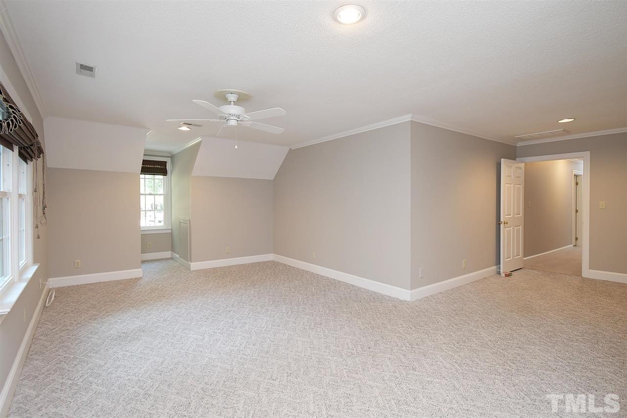 2901 Kenwick Court Raleigh, NC 27613 - Photo 19 of 26