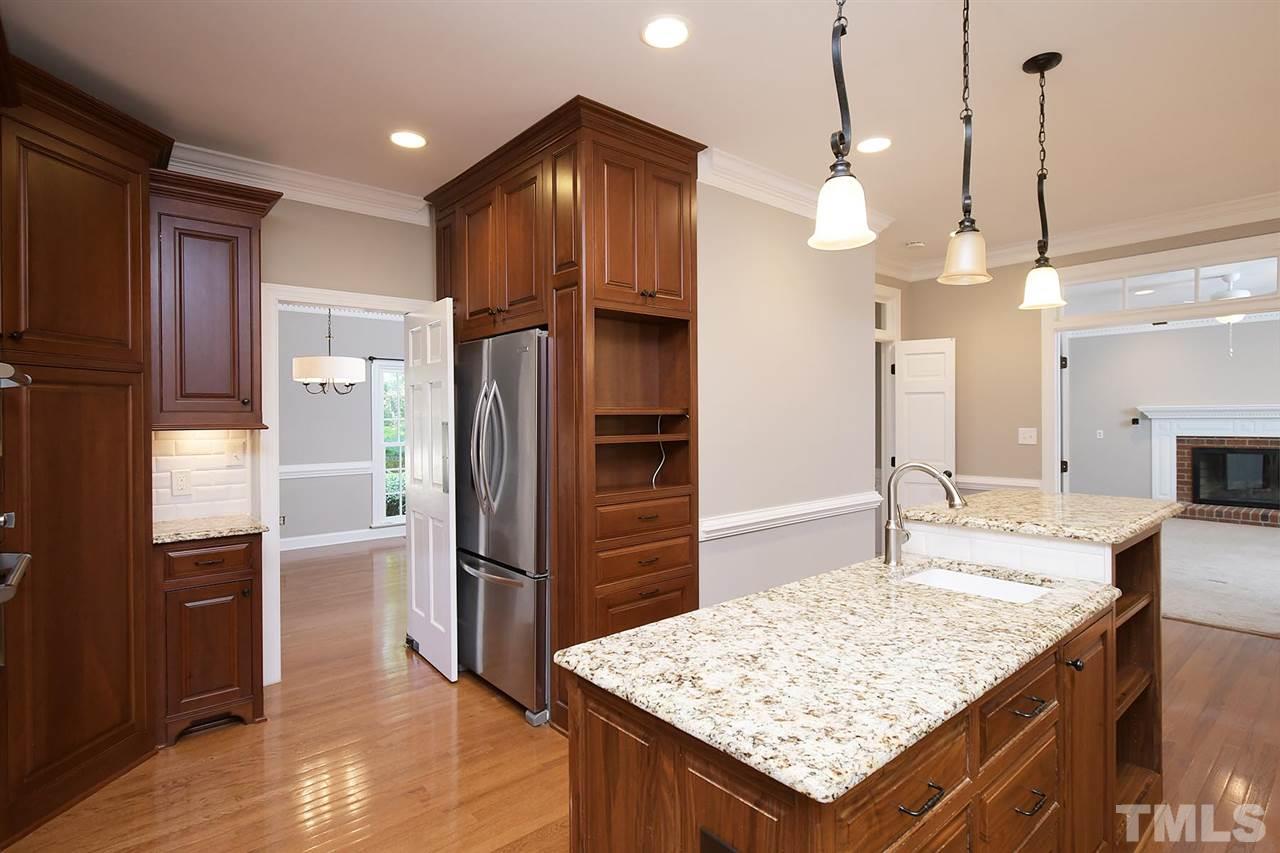 2901 Kenwick Court Raleigh, NC 27613 - Photo 8 of 26