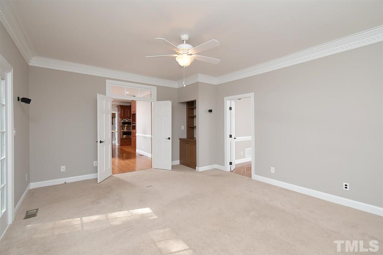 2901 Kenwick Court Raleigh, NC 27613 - Photo 10 of 26