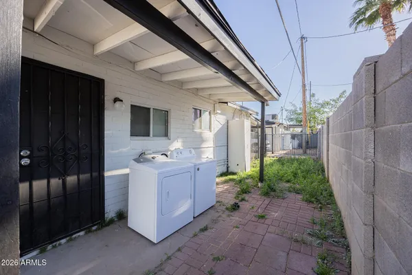 $1,295 | 4208 North 17th Street, Unit 2, Phoenix, AZ 85016