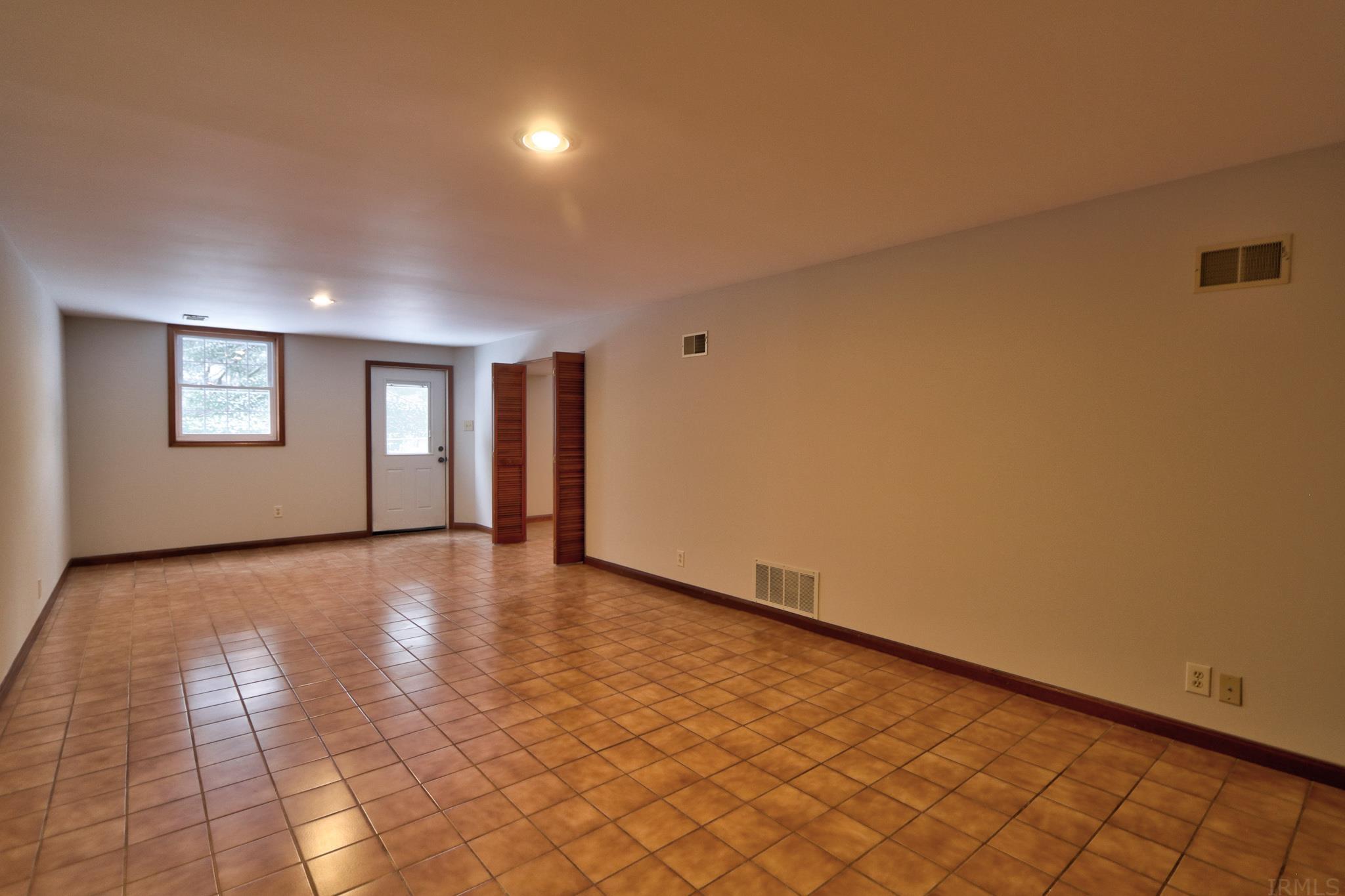 6233 Ferstel Road Newburgh, IN 47630 - Photo 30 of 36 Gallery Image 30