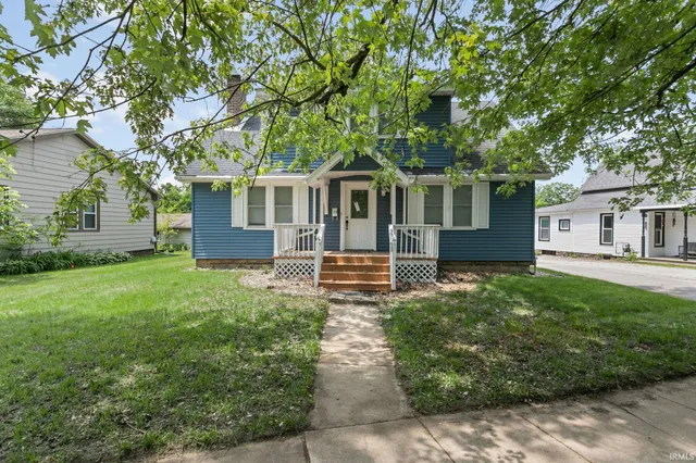 $349,000 | 1415 South Main Street, Goshen, IN 46526