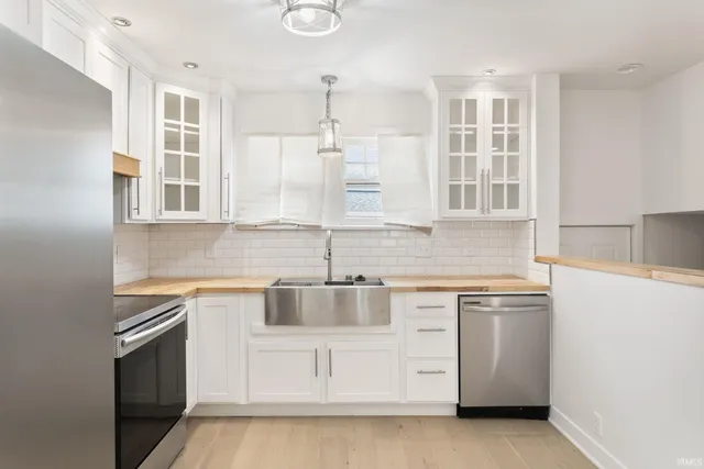 $349,000 | 1415 South Main Street, Goshen, IN 46526