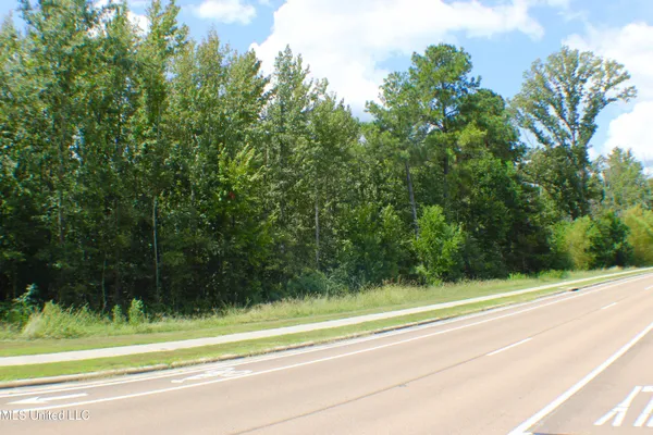 $1,200,000 | Hind Parkway, Byram, MS 39272