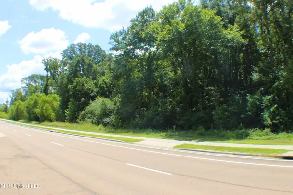 $1,200,000 | Hind Parkway, Byram, MS 39272