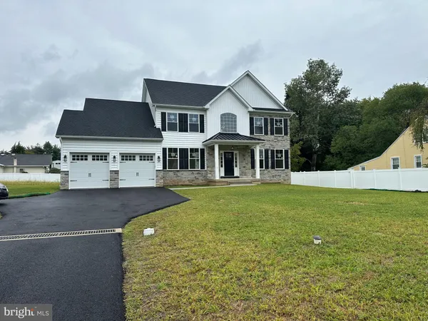 $900,000 | 43 Davisville Road, Southampton, PA 18966