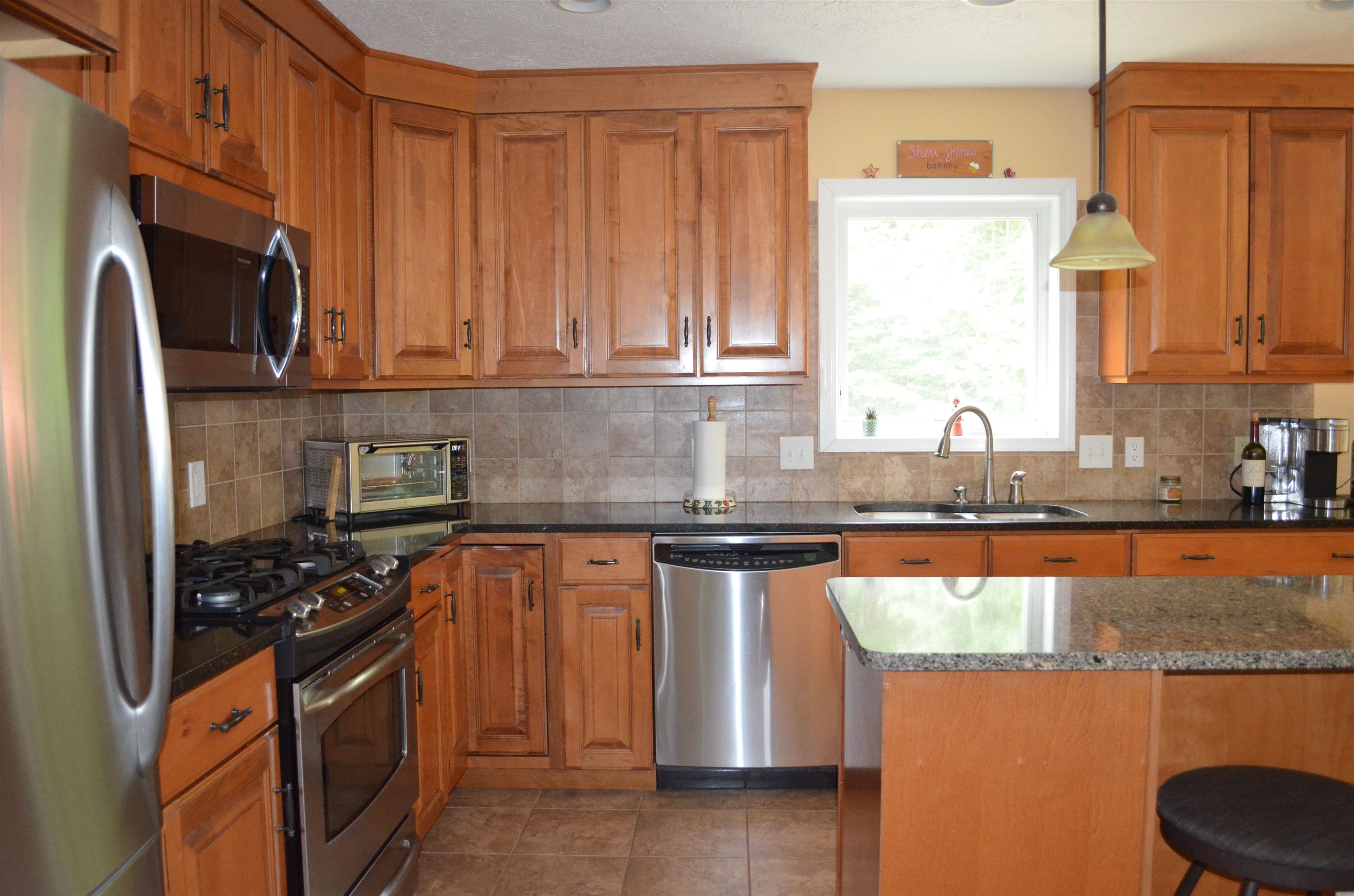 433 Austin Road Georgia, VT 05468 - Photo 5 of 40