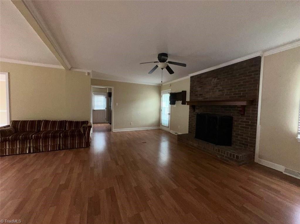 2308 Leeds Avenue High Point, NC 27265 - Photo 8 of 25