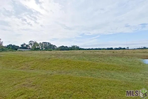 $1,995 | 209 Peppercorn Way, Lafayette, LA 70507