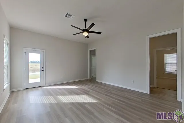 $1,995 | 209 Peppercorn Way, Lafayette, LA 70507