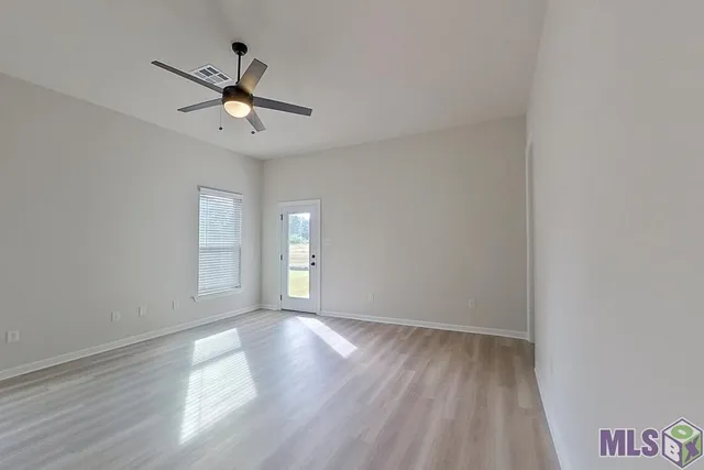 $1,995 | 209 Peppercorn Way, Lafayette, LA 70507