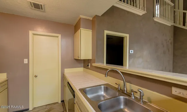 $1,300 | 4620 West Congress Street, Unit 45, Lafayette, LA 70506