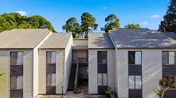 $157,500 | 132 Elm Avenue Southeast, Unit E, Fort Walton Beach, FL 32548