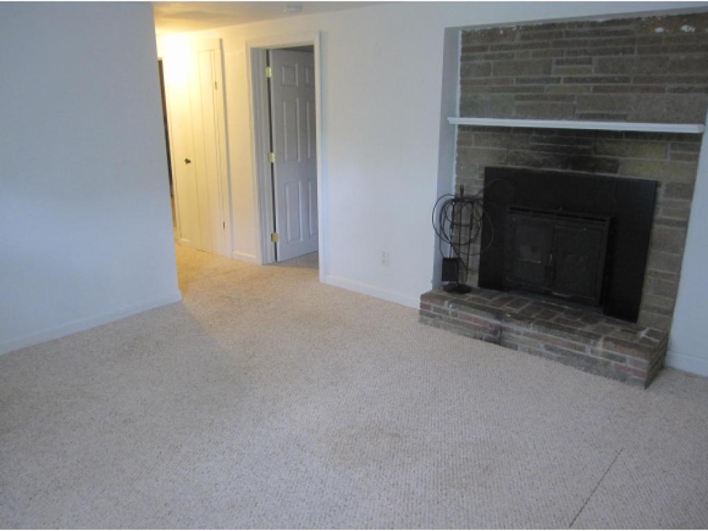 90 Searles Road Nashua, NH 03062 - Photo 20 of 26