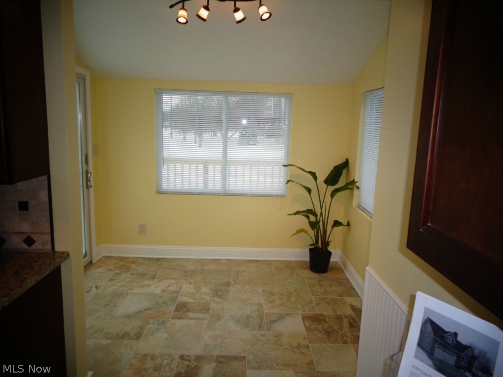 29205 White Road Wickliffe, OH 44092 - Photo 22 of 25 Gallery Image 22