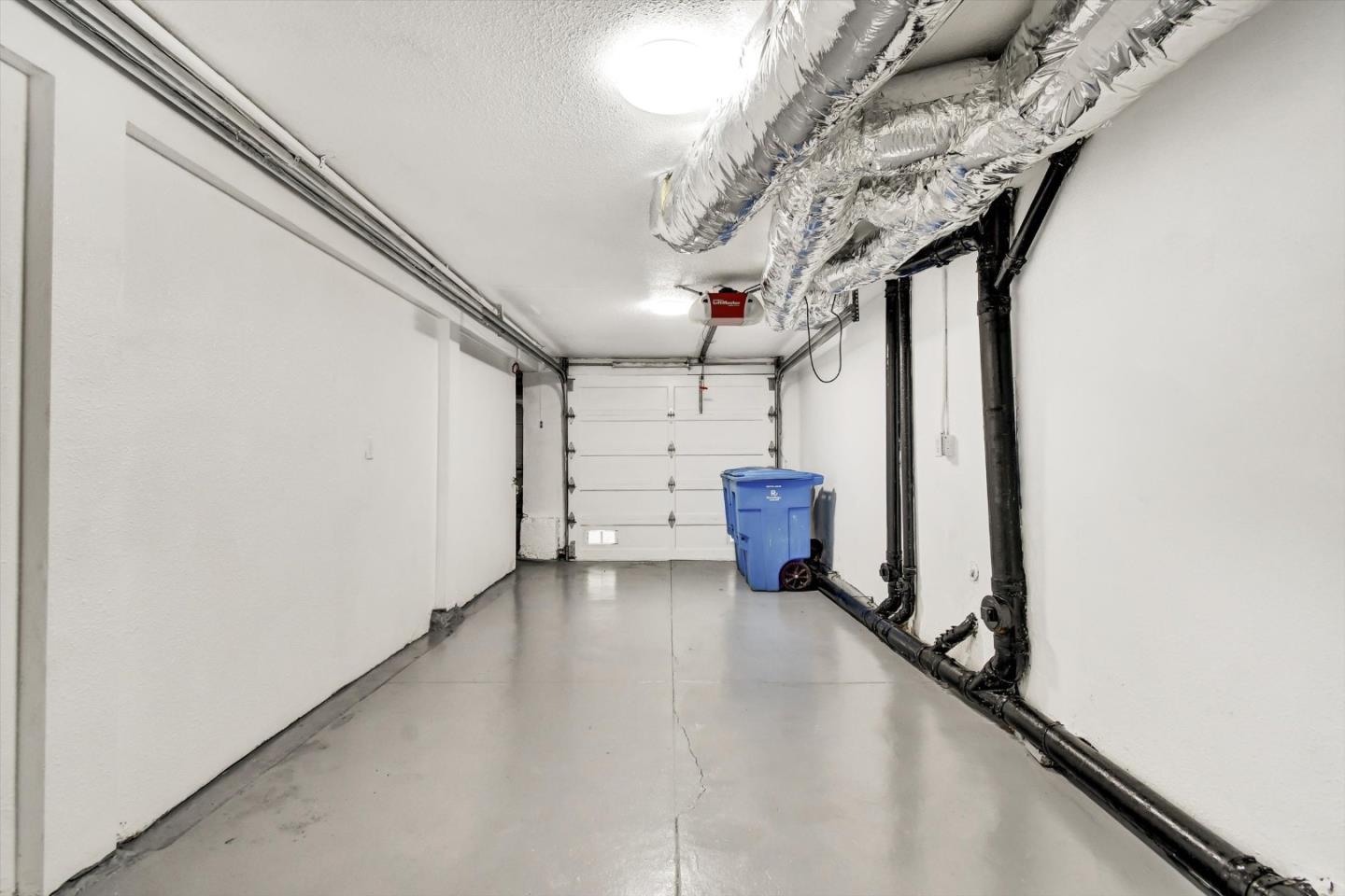 324 Holloway Avenue San Francisco, CA 94112 - Photo 20 of 37 a view of a hallway with stairs