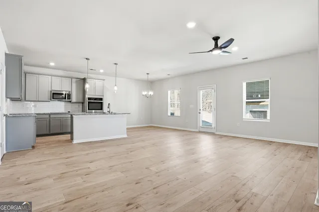 $423,290 | 132 Post Oak Drive, Unit 131, Jackson, GA 30233