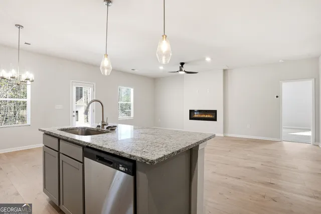 $423,290 | 132 Post Oak Drive, Unit 131, Jackson, GA 30233