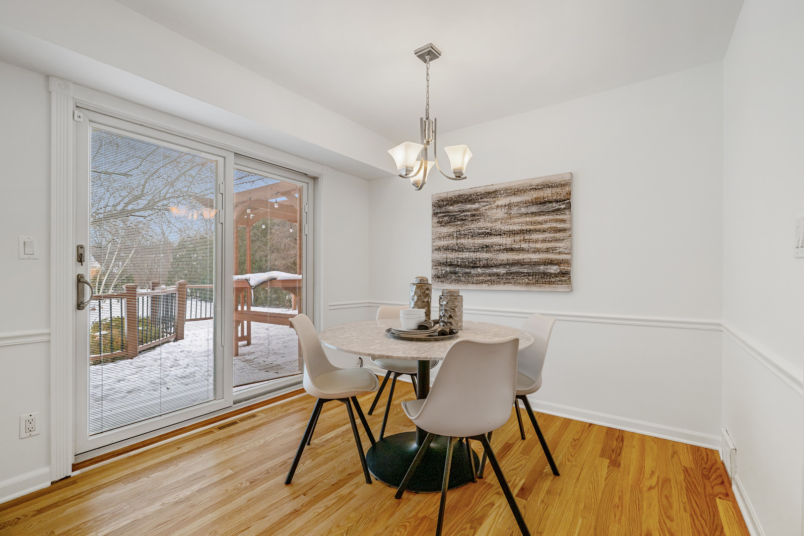 41 Canterbury Road Lincolnshire, IL 60069 - Photo 15 of 46