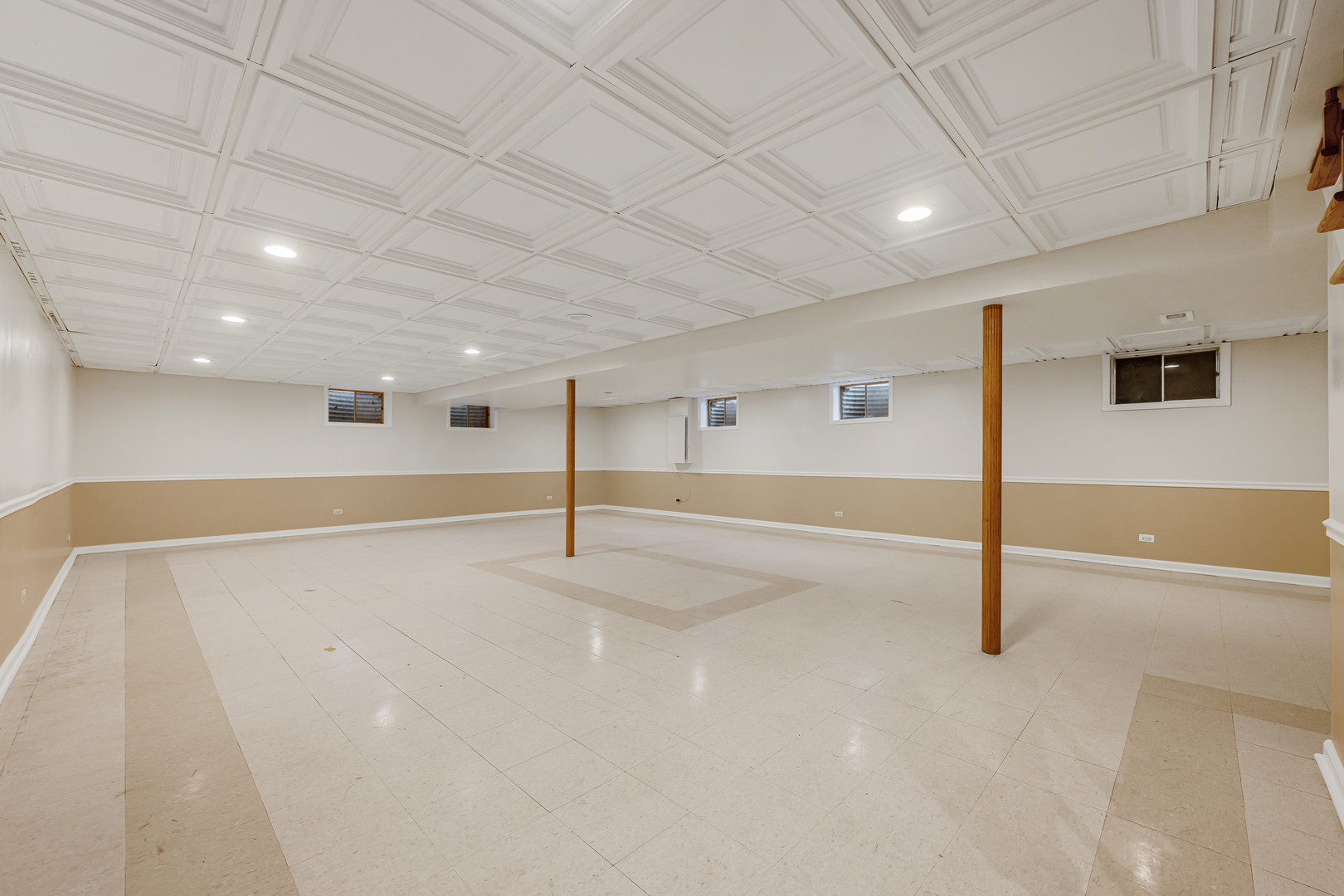 41 Canterbury Road Lincolnshire, IL 60069 - Photo 35 of 46