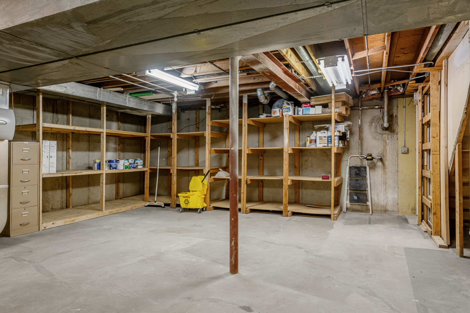 41 Canterbury Road Lincolnshire, IL 60069 - Photo 37 of 46