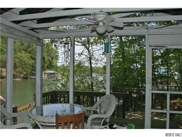 2082 Chameleon Road York, SC 29745 - Photo 3 of 16 Gallery Image 3