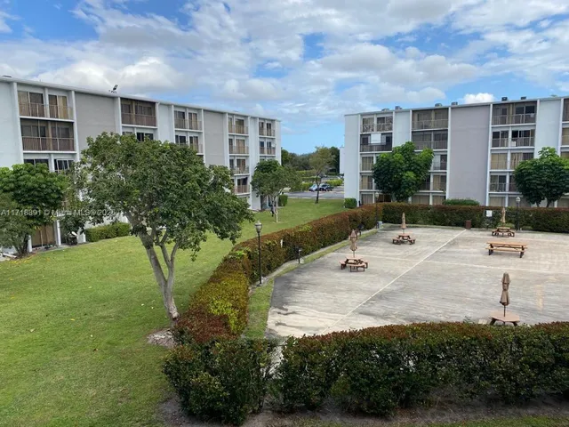 $235,000 | 8700 Sherman Circle North, Unit 305, Miramar, FL 33025