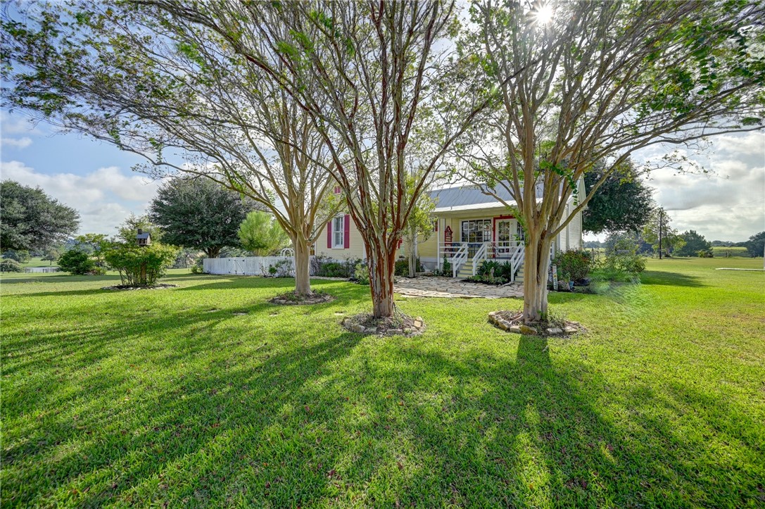 5850 Trackside Road Chappell Hill, TX 77426 - Photo 2 of 29 Gallery Image 2