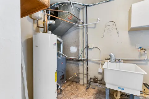 $137,000 | 16781 Head Street, Hazel Crest, IL 60429