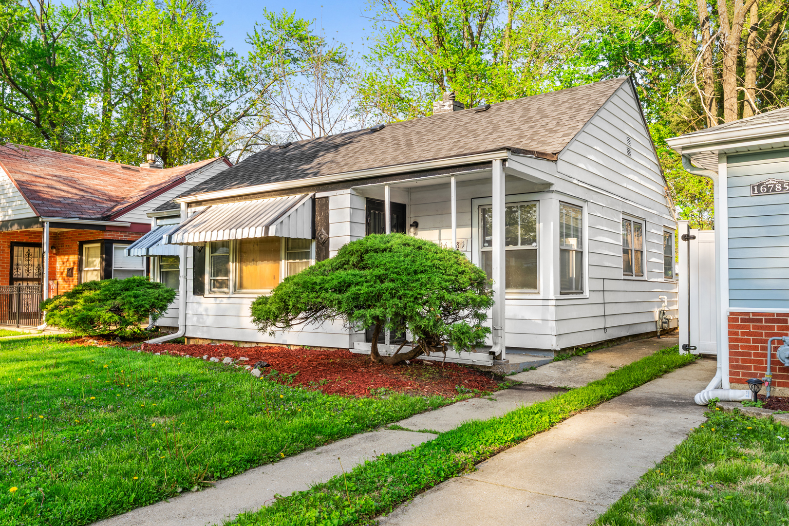 16781 Head Street Hazel Crest, IL 60429 - Photo 2 of 24