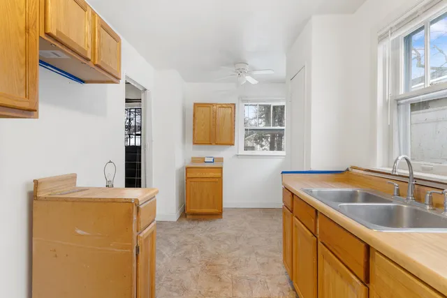 $137,000 | 16781 Head Street, Hazel Crest, IL 60429