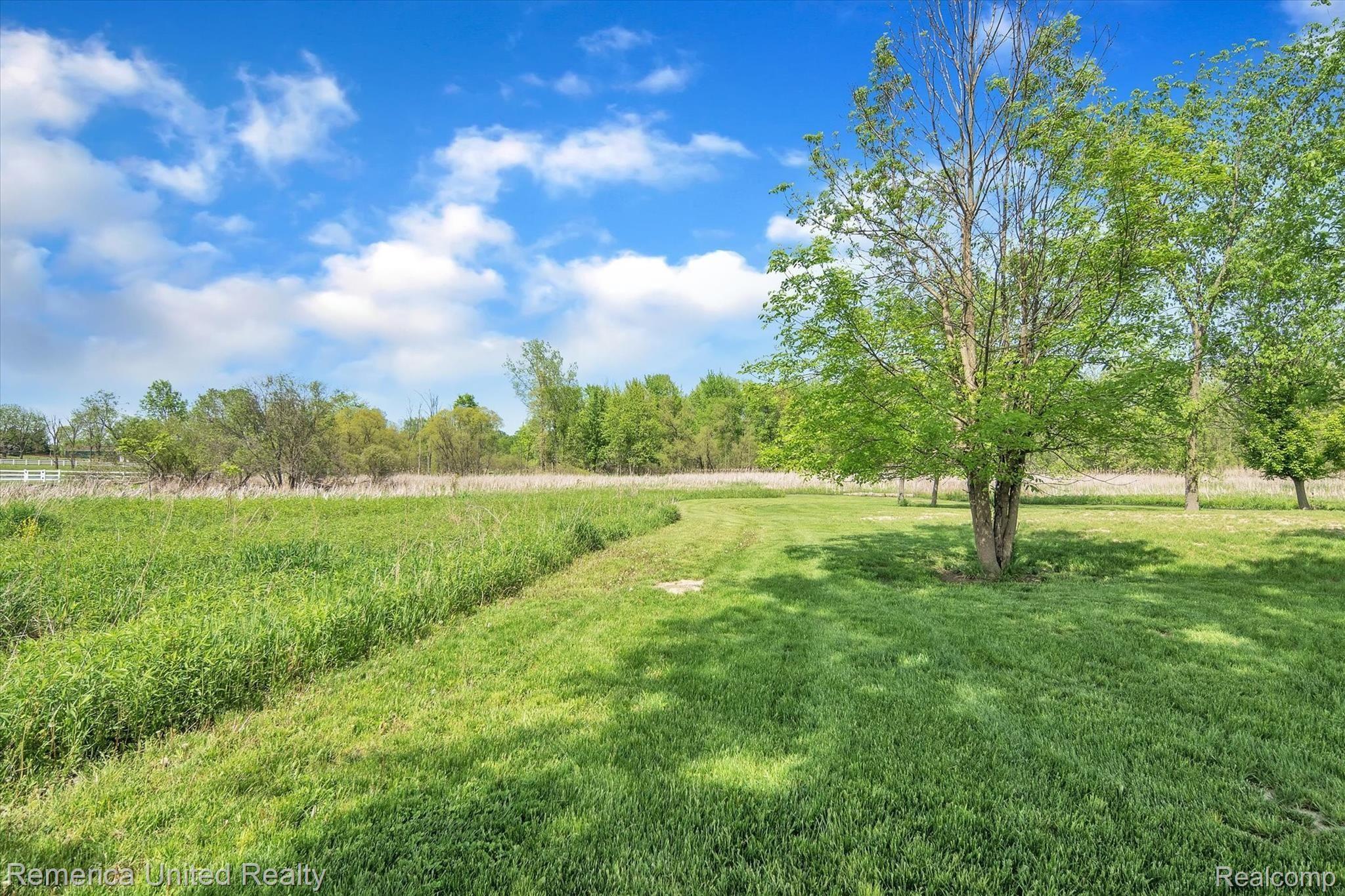 3158 West Marr Road Howell, MI 48855 - Photo 50 of 74 58-3158-W-Marr-Rd-WindowStill-Real-Estate-Photography-58.jpg