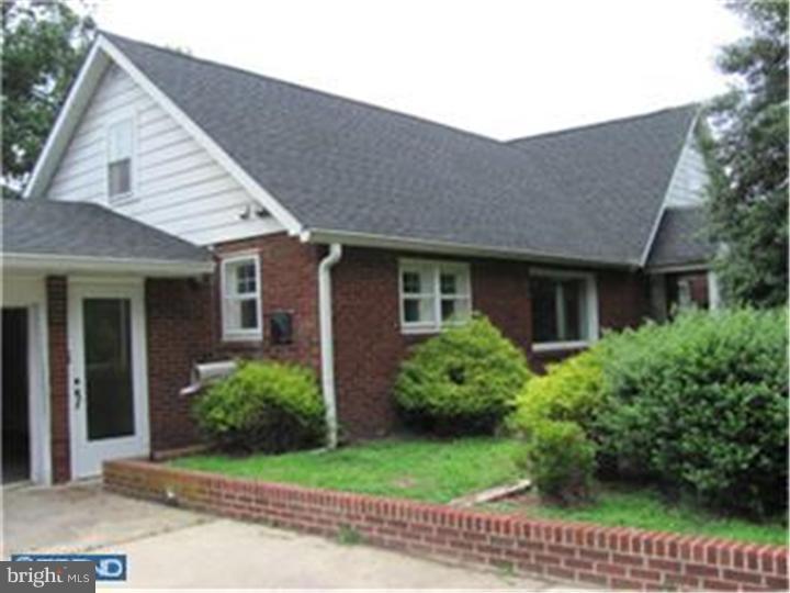 330 North Woodbury Road Pitman, NJ 08071 - Photo 1 of 3