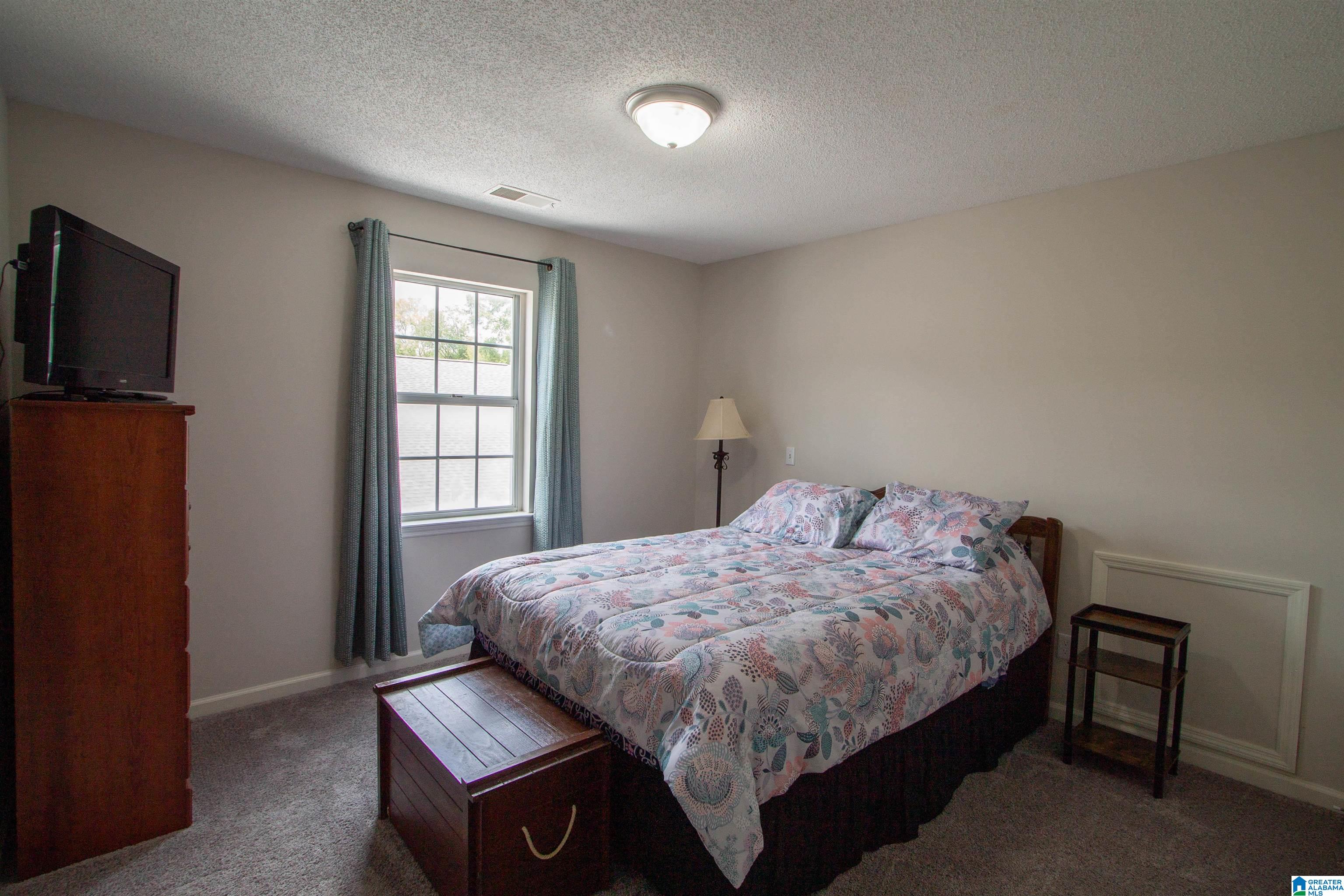 1822 Oakleaf Lane Birmingham, AL 35215 - Photo 22 of 28
