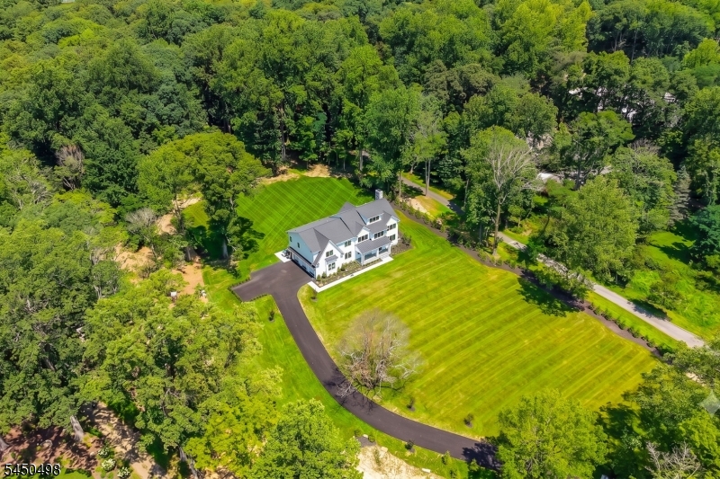 237 Mountainside Road Mendham, NJ 07945 - Photo 9 of 9 Gallery Image 9