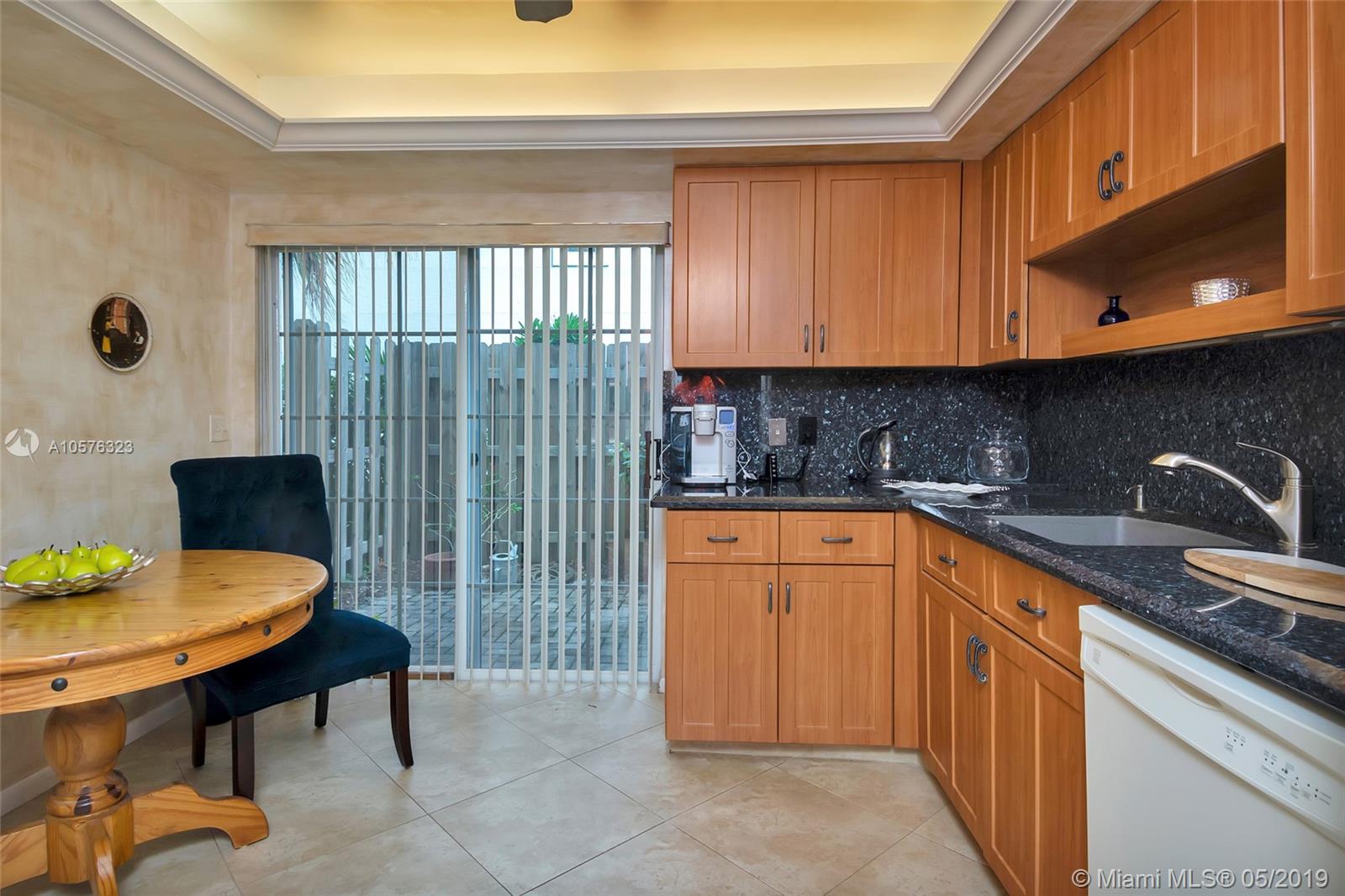 6149 Old Court Road, Unit 128 Boca Raton, FL 33433 - Photo 6 of 14 Gallery Image 6