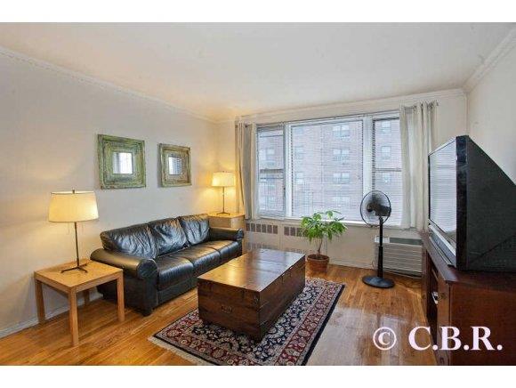 415 Beverley Road, Unit 2F Brooklyn, NY 11218 - Photo 3 of 8