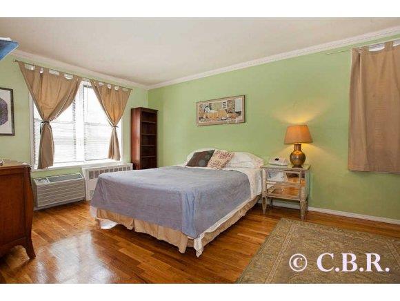 415 Beverley Road, Unit 2F Brooklyn, NY 11218 - Photo 6 of 8